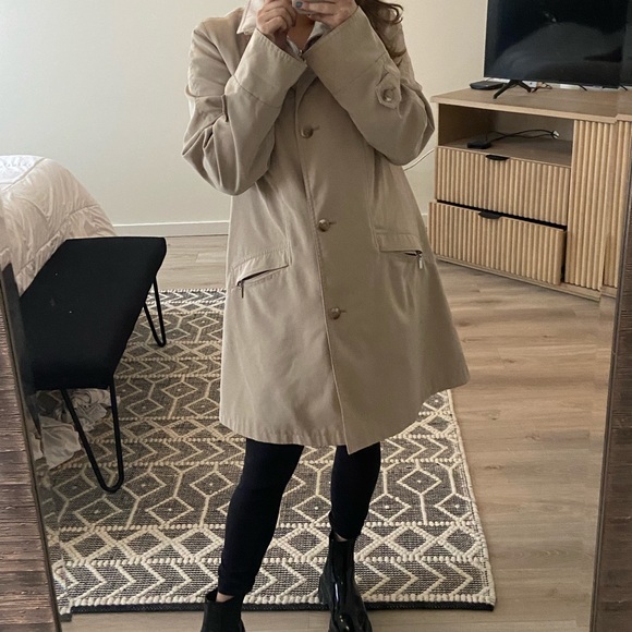 Vintage Gallery Trench in Cream - Picture 3 of 6